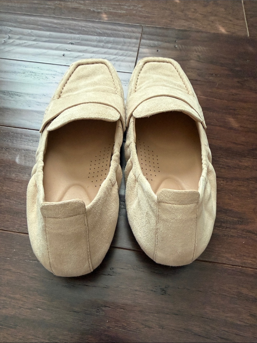 Antonio Melani Kaleah Women’s Cream Suede Leather Loafers Size 7.5 - Picture 4 of 6
